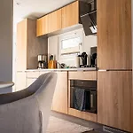 Direkt Am Mit Terrasse - Ruhig Und Modern *