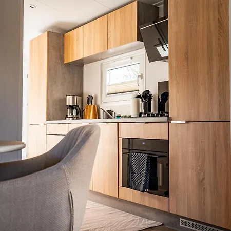 Direkt Am Mit Terrasse - Ruhig Und Modern *