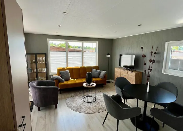 Direkt Am Mit Terrasse - Ruhig Und Modern Versmold